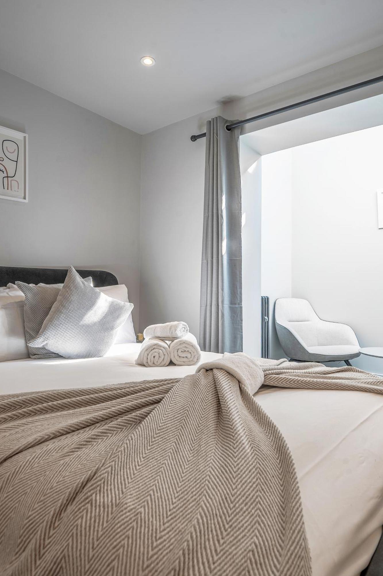 Holiday home Luxurious 4 Bedroom In Kensington